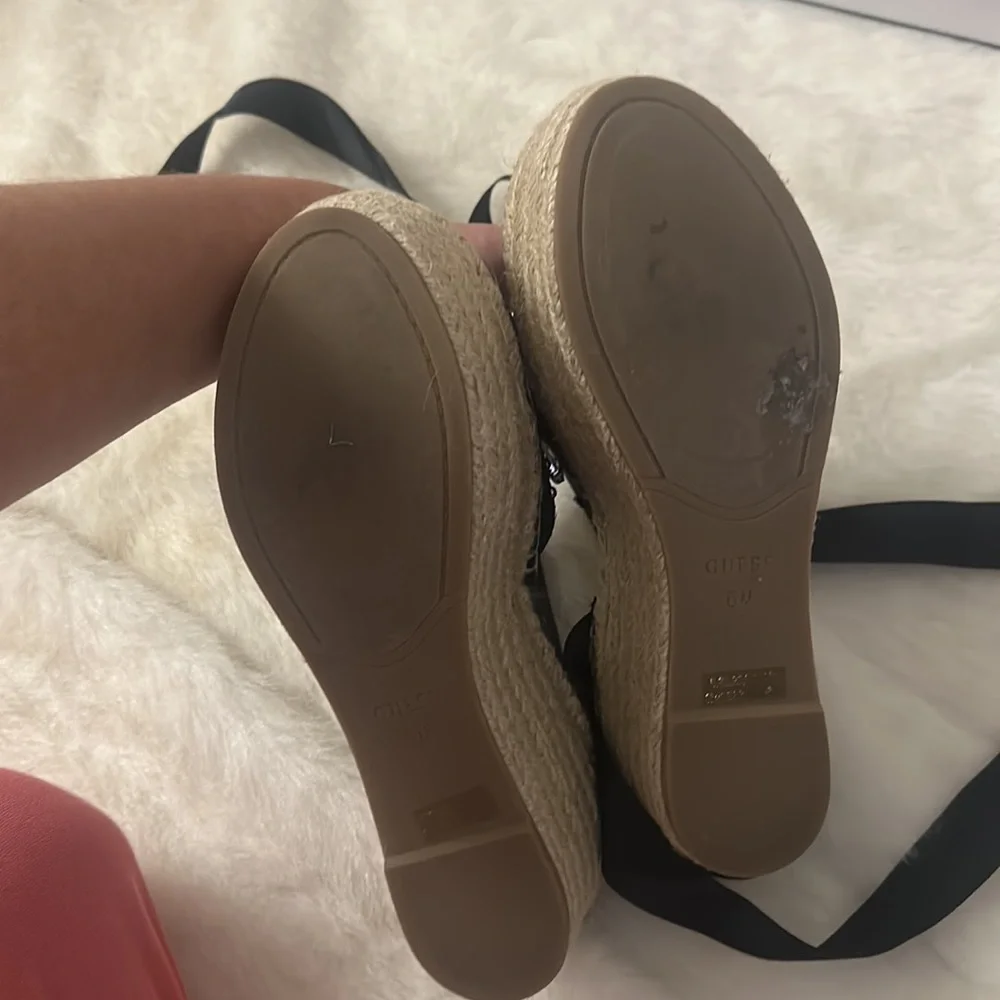 GUESS jeweled tie up espadrilles size 6 with box! Worn once !!! - Picture 3 of 5